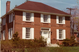 House at 260 Bridge Street at MacDonald